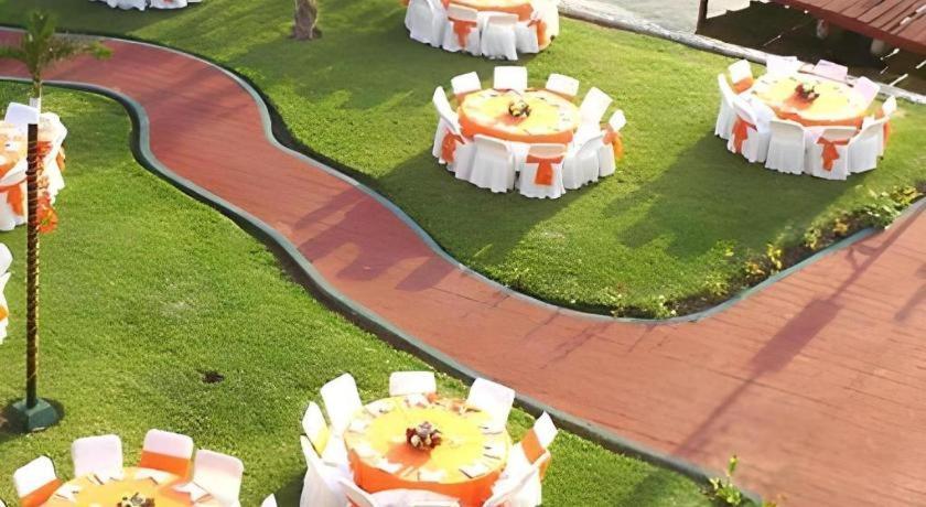 Selina Cancun Laguna Zona Hotelera 外观 照片